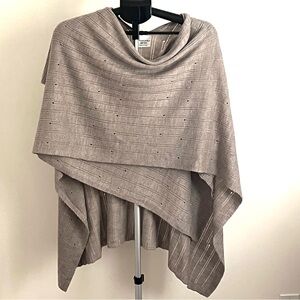 Preston & York Women’s Beige Cape Wrap One Size